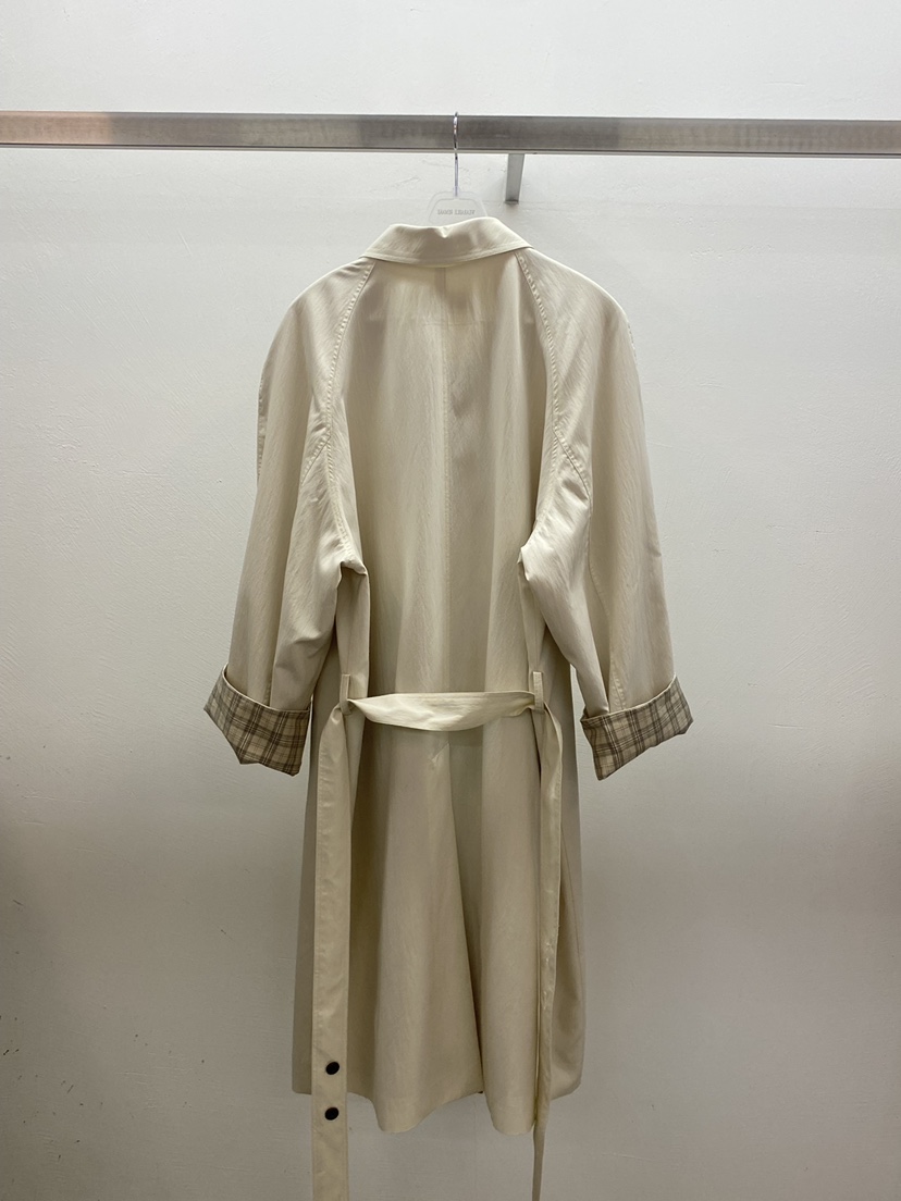 WEARABLE-L東大門直郵女裝新款熱賣26春夏長款風衣含腰帶WEARABLE長款風衣