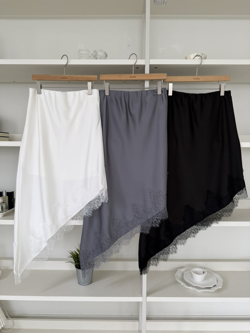 SOLAR韓國代購女士新款真品推薦人氣半身裙中短裙蕾絲緞面SOLAR半身裙/中短裙