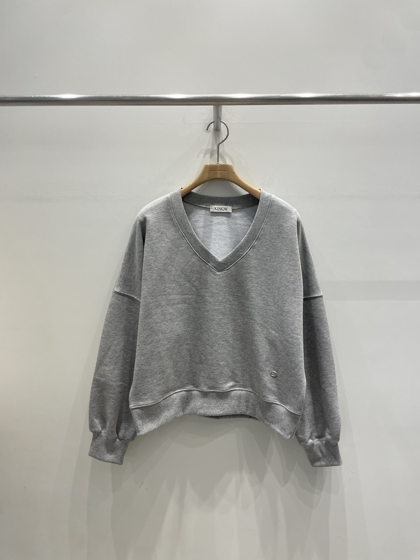 KINOA韓國代購女裝新品推薦職業26春季時尚休閑人氣衛衣V領KINOA衛衣圖色3