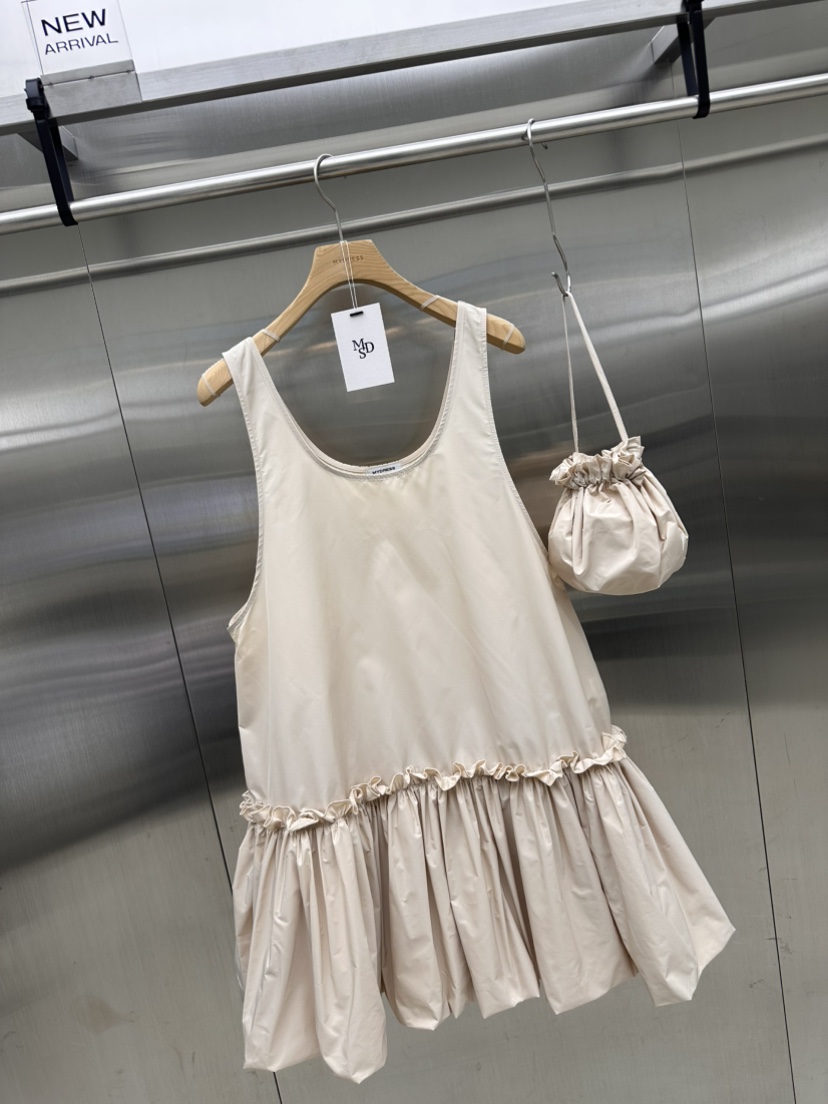 MYDRESS韓國直郵女裝新款推薦人氣職業時尚連衣裙含包套裝MYDRESS連衣裙