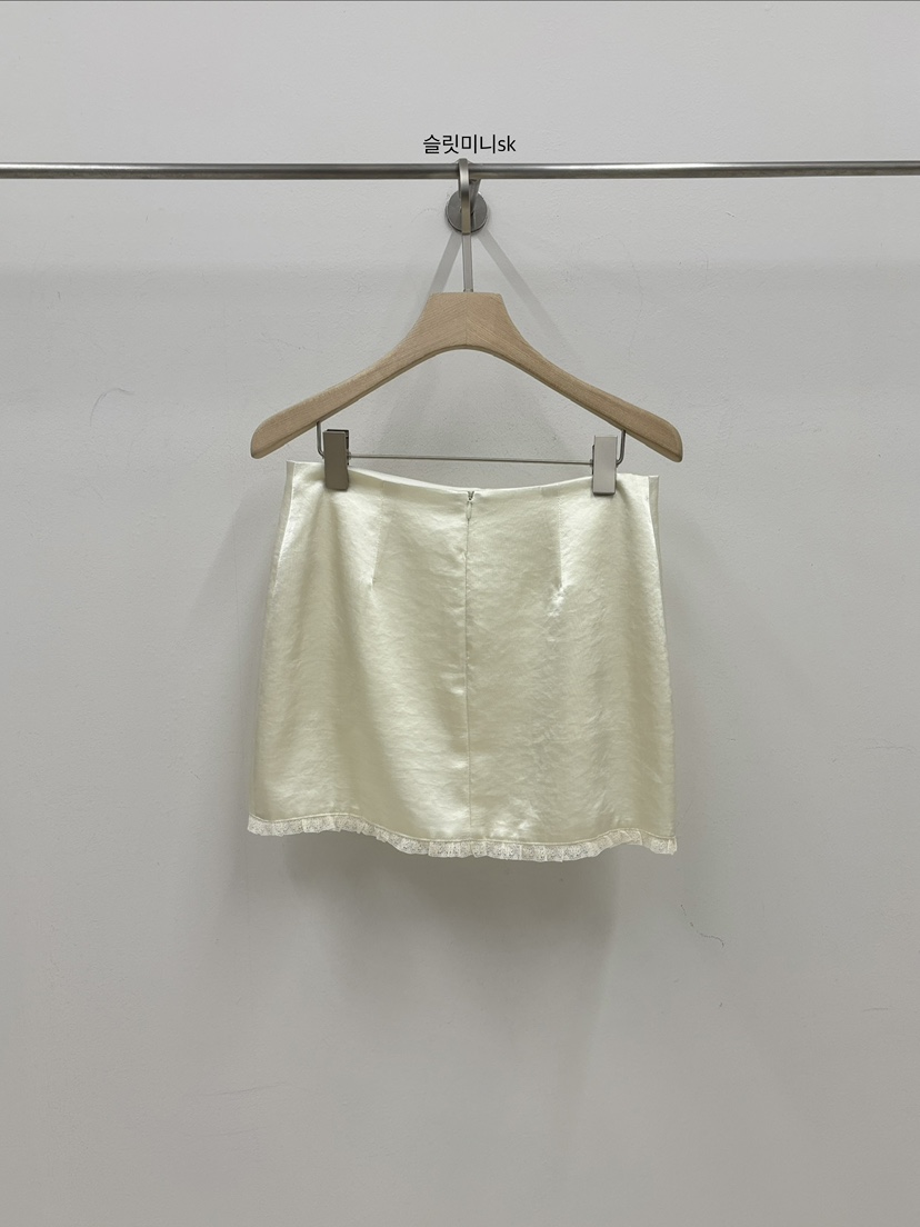 VERGAMOT東大門實拍女裝新品時尚推薦熱賣26春季短裙開衩VERGAMOT短裙