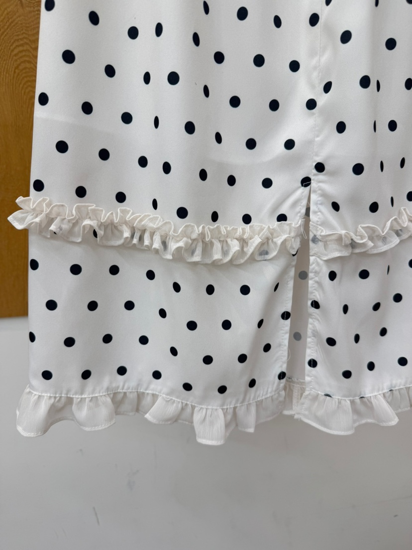 PROJECTVIEW東大門實拍女裝新品熱賣時尚半身裙中短裙荷葉邊PROJECTVIEW半身裙/中短裙