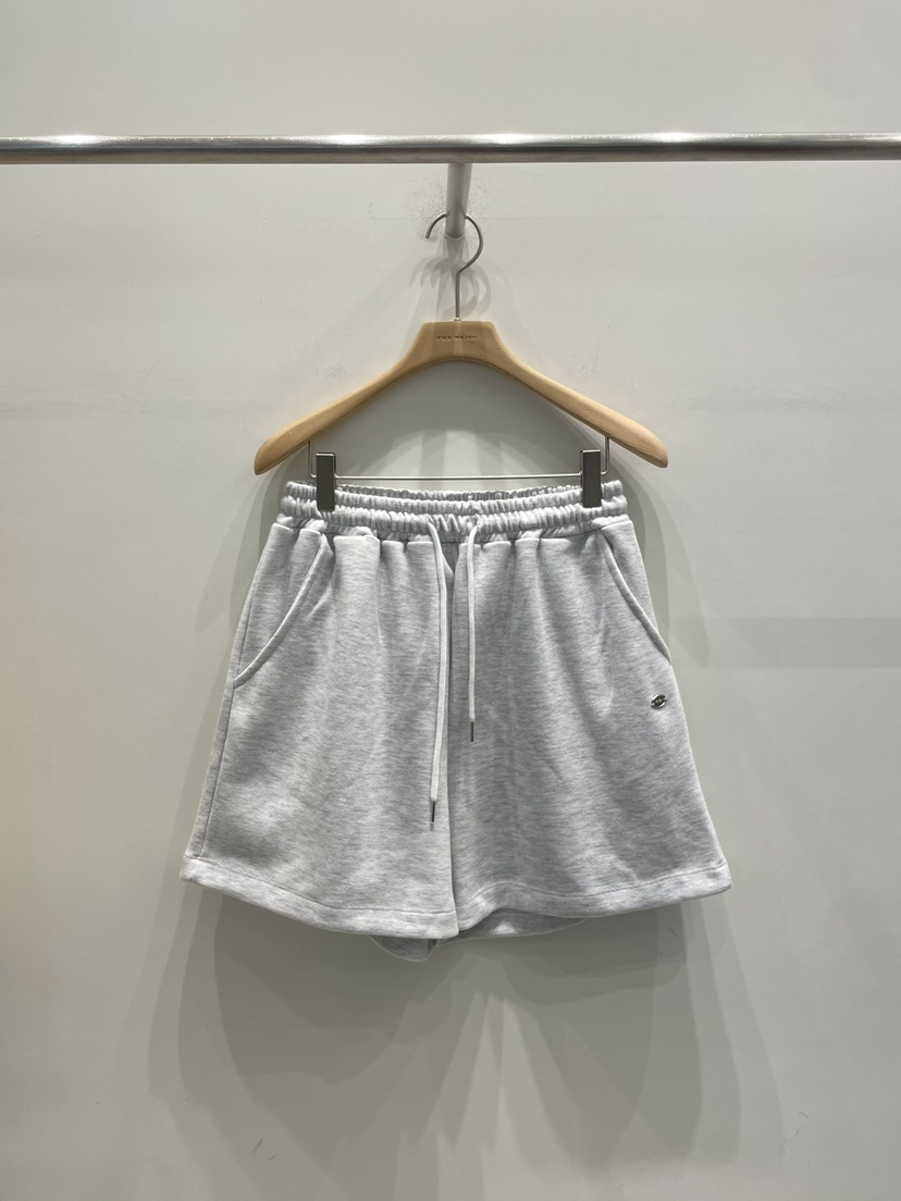 KINOA韓國代購女裝新款休閑26春季時尚推薦職業人氣熱賣短褲KINOA短褲圖色2