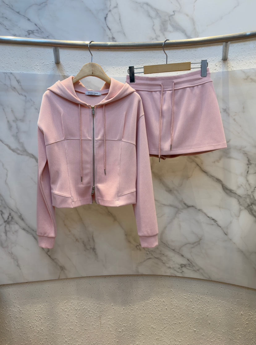 OLIVE TrEE東大門直郵女士新款時尚職業人氣休閑26春季夾克OLIVE TrEE夾克