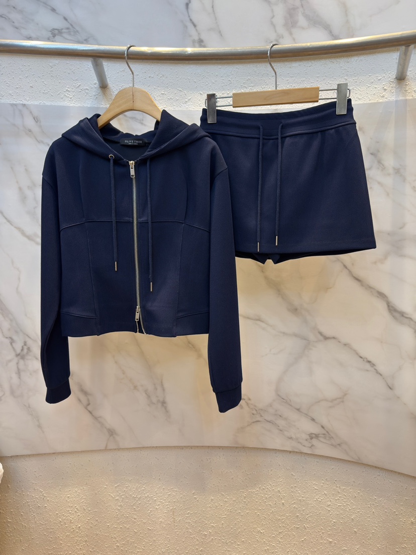 OLIVE TrEE東大門直郵女士新款時尚職業人氣休閑26春季夾克OLIVE TrEE夾克