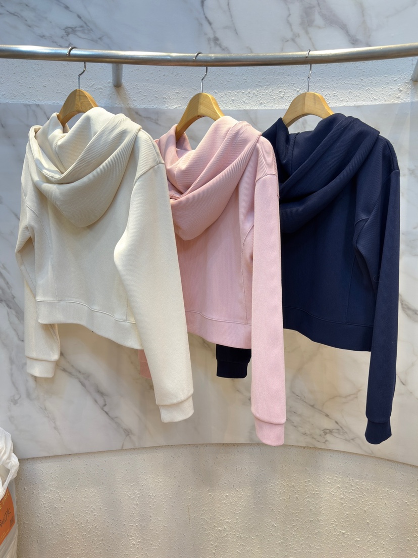 OLIVE TrEE東大門直郵女士新款時尚職業人氣休閑26春季夾克OLIVE TrEE夾克