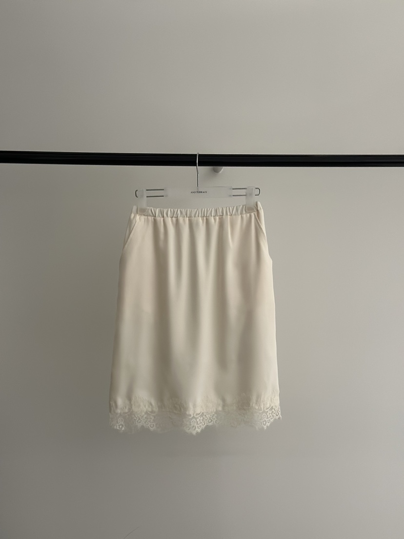 ANDTERRACE東大門實拍女裝新品推薦職業時尚26春季熱賣短裙ANDTERRACE短裙圖色1