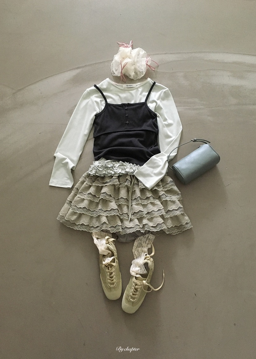 BY CHAPTER東大門實拍女裝新款人氣套裝不含配飾兩件套套裝BY Chapter套裝