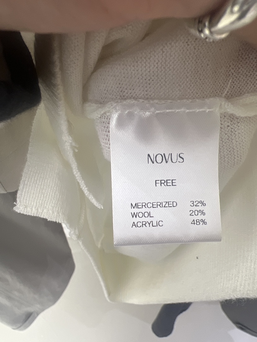 NOVUS韓國直郵女士新款熱賣職業人氣推薦真品吊帶背心紐扣NOVUS吊帶/背心