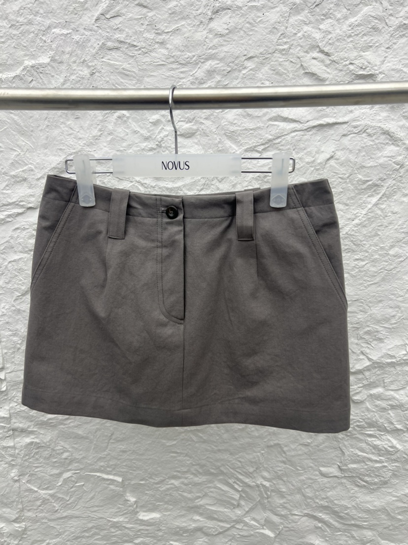NOVUS東大門實拍女裝新款休閑熱賣26春夏推薦真品職業短裙NOVUS短裙圖色2