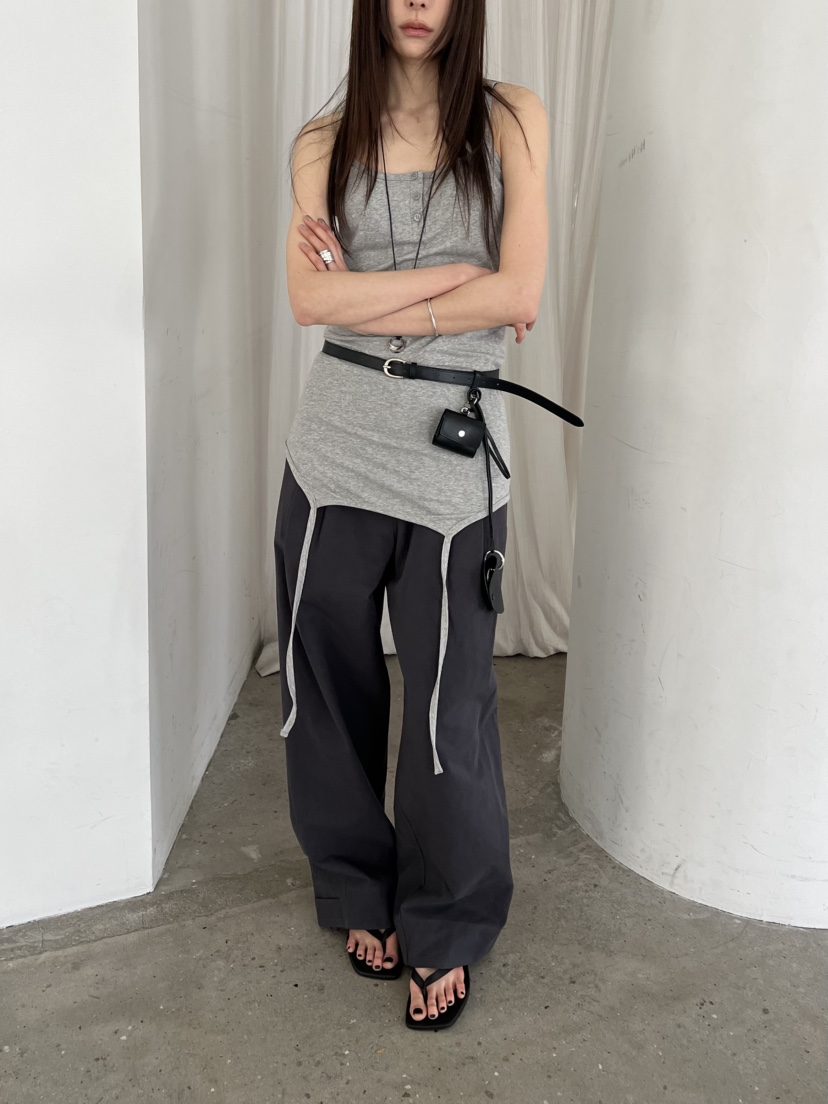 NOVUS東大門代購女裝新品職業熱賣人氣時尚26春夏吊帶背心NOVUS吊帶/背心