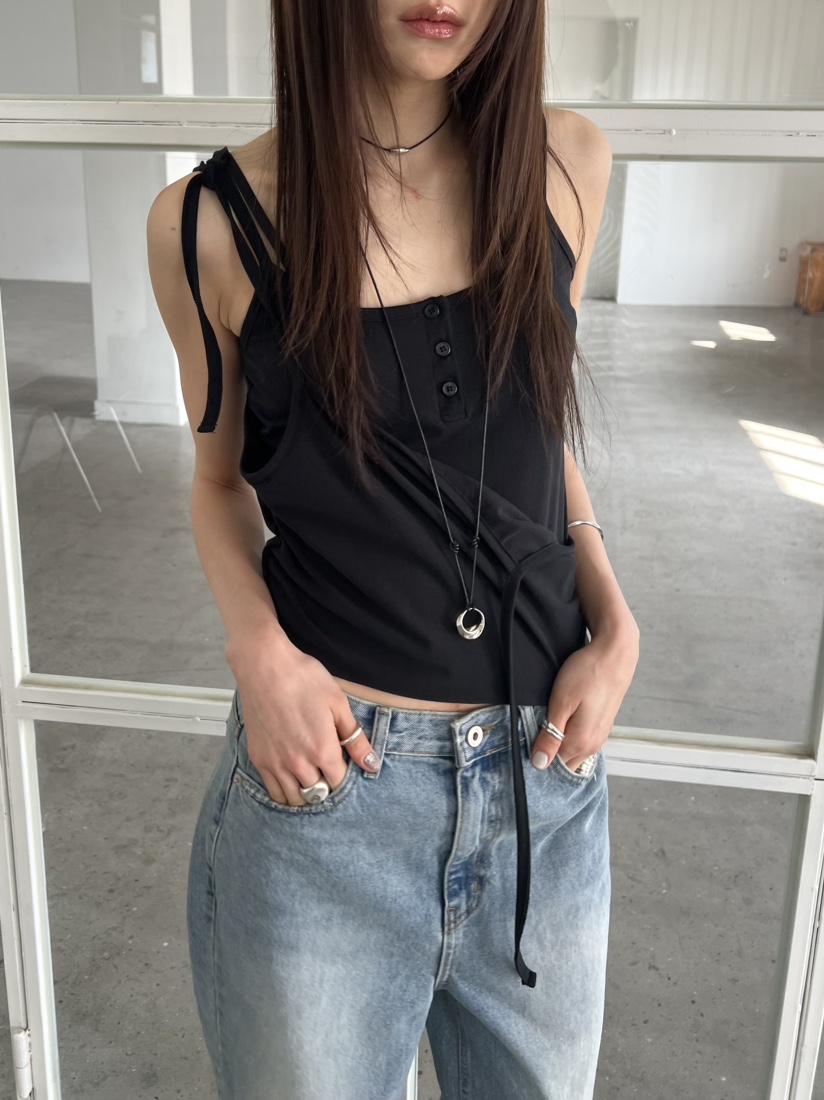 NOVUS東大門代購女裝新品職業熱賣人氣時尚26春夏吊帶背心NOVUS吊帶/背心