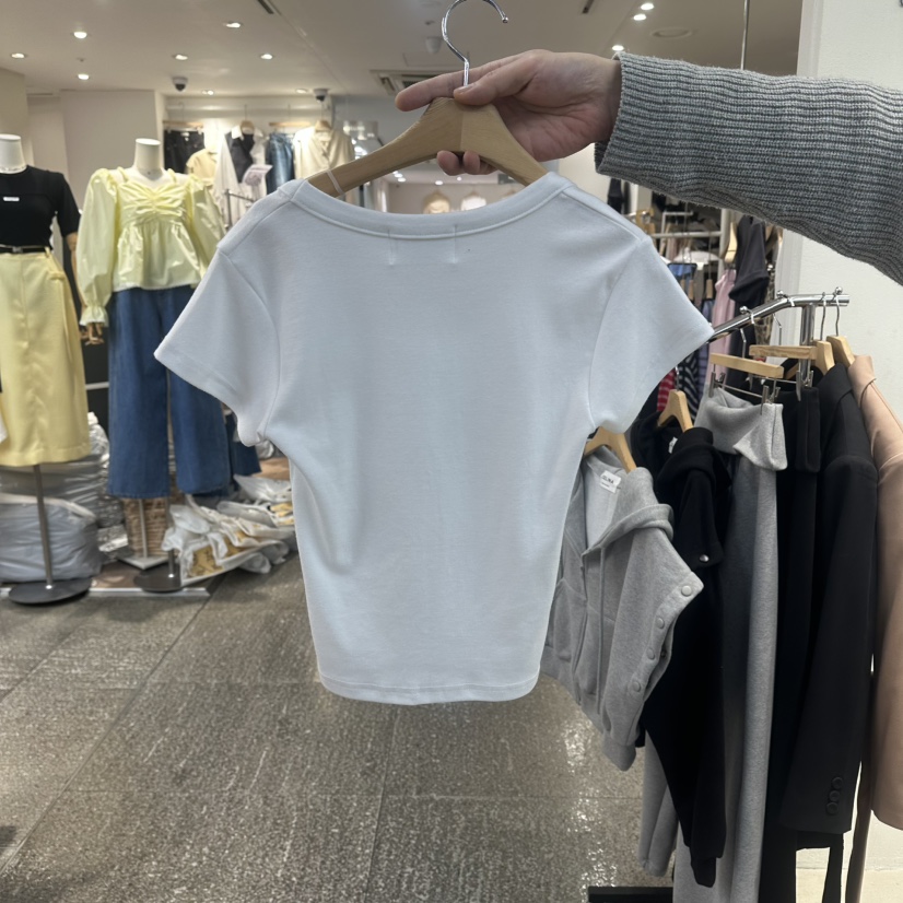 CELINA韓國直郵女裝新款推薦職業休閑熱賣真品時尚人氣T恤CELI_NAT恤