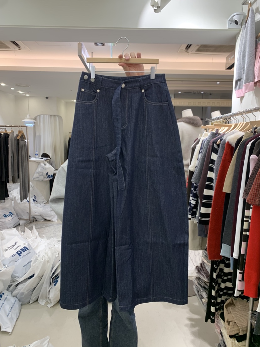 BY BOMI東大門代購女士新款26春夏時尚人氣熱賣職業牛仔褲BY BOMI牛仔褲圖色1