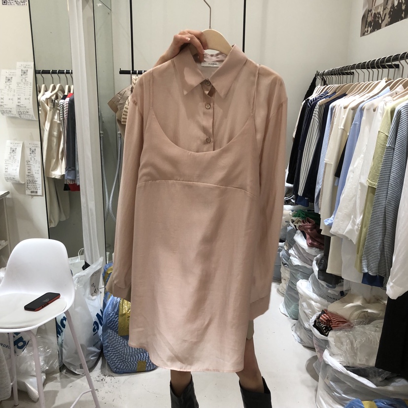 YUNBAL韓國直郵女士新款時尚熱賣推薦人氣襯衫蕾絲衫天絲YUNBAL襯衫/蕾絲衫圖色2