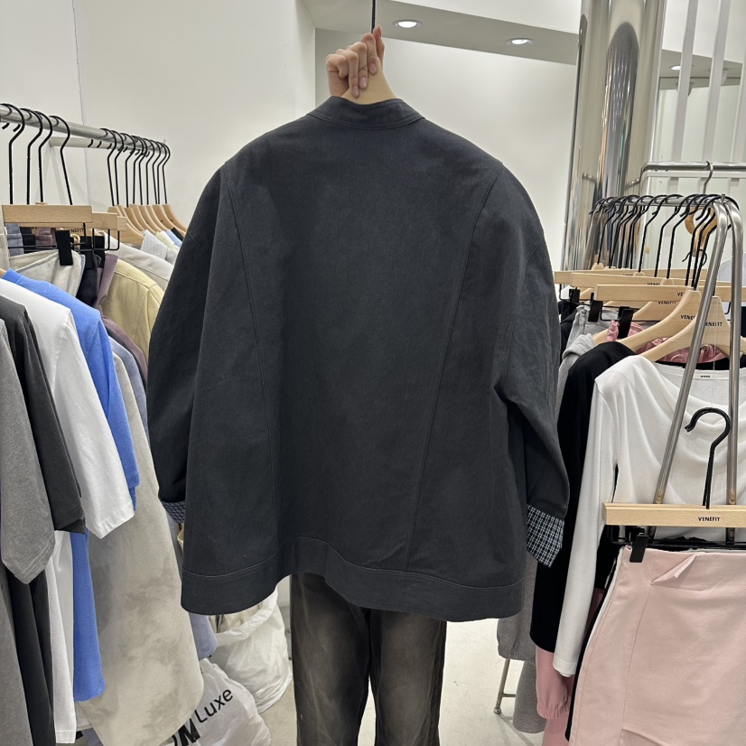 VENEFIT東大門代購女士新品時尚熱賣休閑職業26春夏人氣夾克VENEFIT/JENNIE夾克