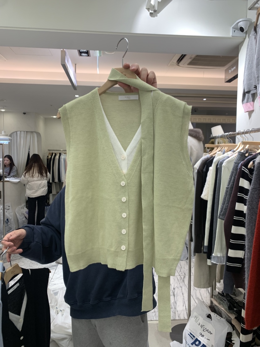 BY BOMI東大門直郵女士新品真品推薦熱賣人氣馬甲含脖帶BY BOMI馬甲圖色3