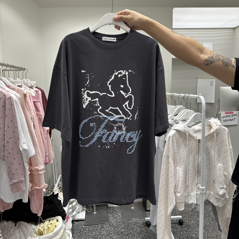 VINTAGE 888韓國代購女士新款推薦真品時尚休閑人氣熱賣T恤VINTAGE888/TRIPLE EIGHTT恤圖色2