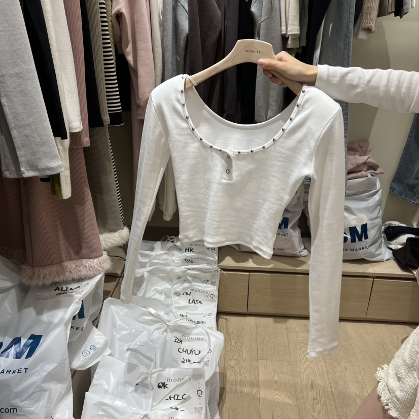 MEMOIRE韓國代購女裝新品26春夏人氣職業推薦熱賣長袖T恤MEMOIRE長袖T恤圖色1