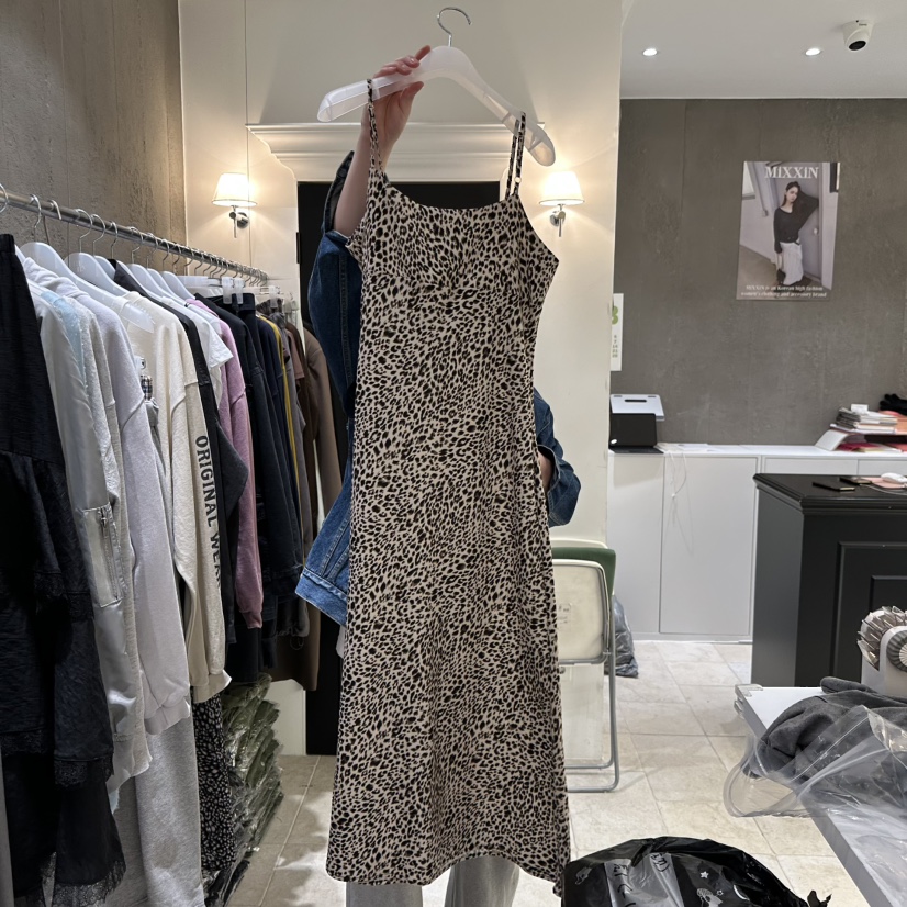 MIXXIN東大門直郵女裝新品職業推薦時尚休閑26春夏連衣裙豹紋MIXXIN連衣裙