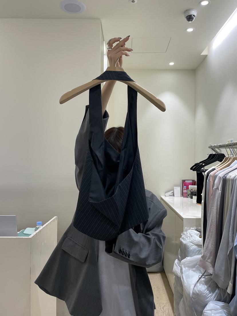 FLOWER-L東大門代購女裝新款時尚推薦26春夏熱賣吊帶背心FLOWER-L吊帶/背心