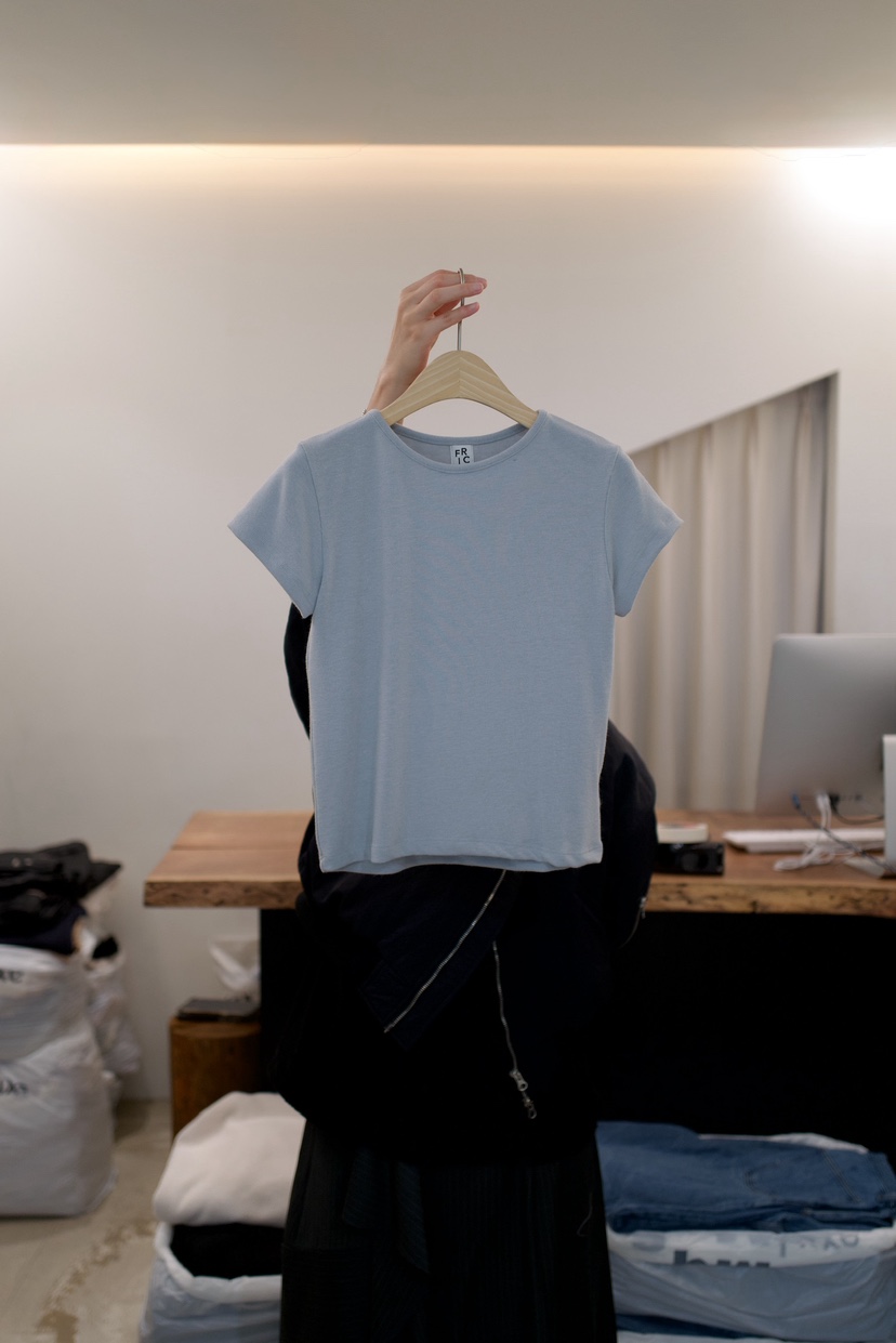 FRIC東大門實拍女士新品推薦職業人氣熱賣真品26春夏時尚T恤FRICT恤圖色3