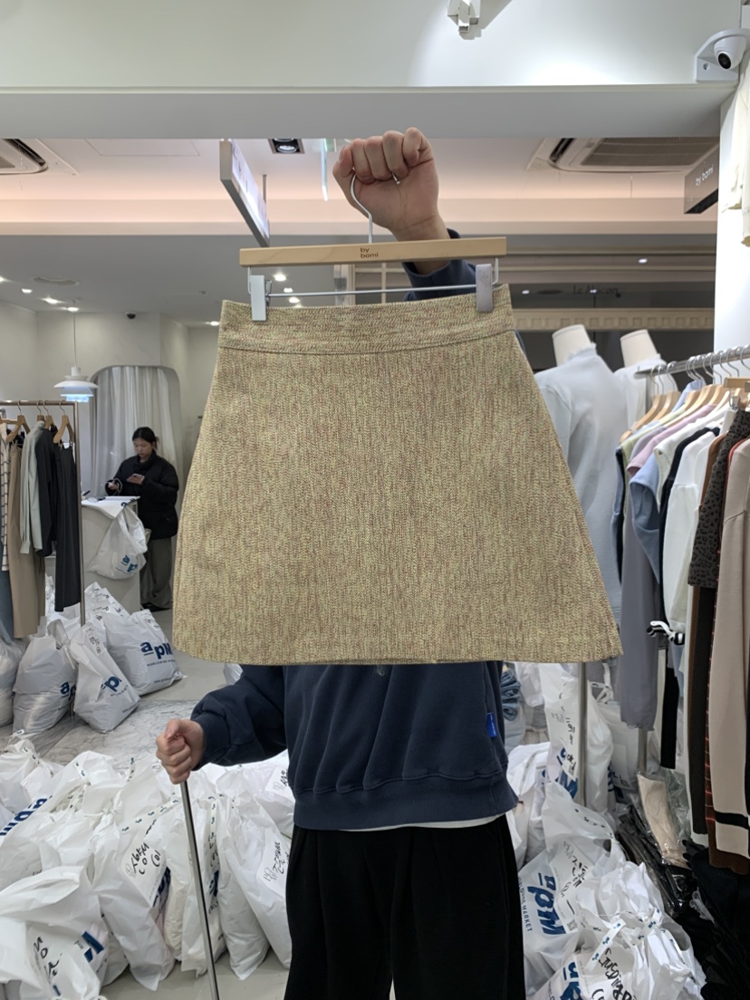 BY BOMI東大門直郵女裝新品真品熱賣人氣職業推薦時尚短裙BY BOMI短裙圖色1