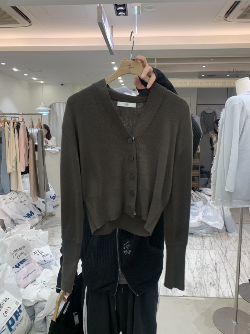 BY BOMI東大門實拍女士新品人氣26春夏時尚針織衫開衫開衩BY BOMI針織衫圖色3