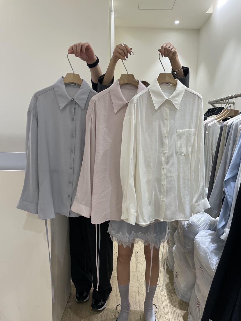 FLOWER-L東大門直郵女裝新款人氣時尚熱賣真品襯衫蕾絲衫FLOWER-L襯衫/蕾絲衫