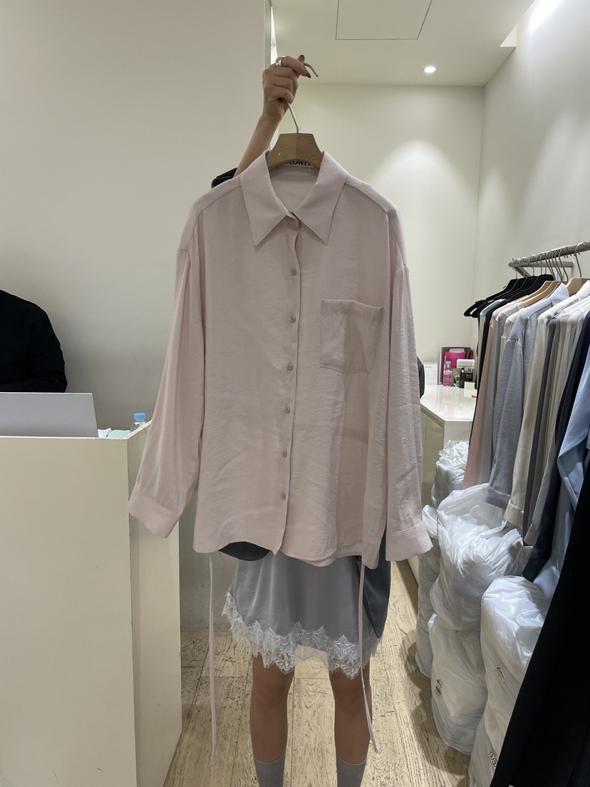 FLOWER-L東大門直郵女裝新款人氣時尚熱賣真品襯衫蕾絲衫FLOWER-L襯衫/蕾絲衫圖色2