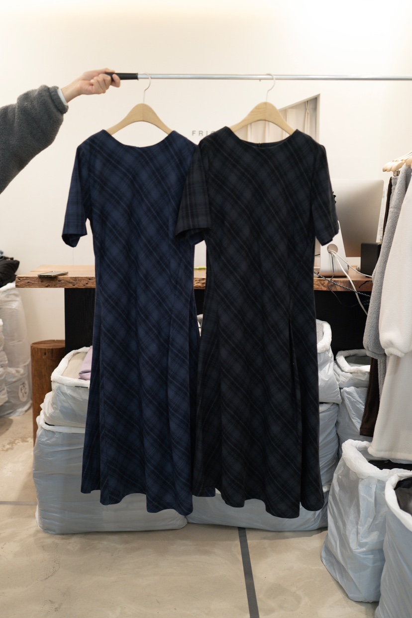 FRIC韓國直郵女士新品推薦時尚26春夏人氣休閑真品連衣裙FRIC連衣裙