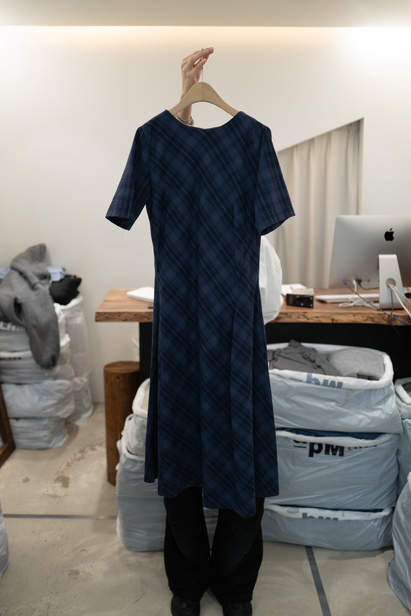 FRIC韓國直郵女士新品推薦時尚26春夏人氣休閑真品連衣裙FRIC連衣裙圖色1