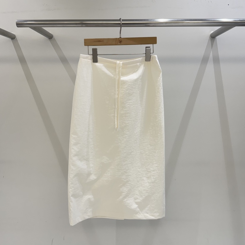 SELECT MARKET東大門直郵女士新款26春夏熱賣時尚真品長裙SELECT MARKET長裙圖色1