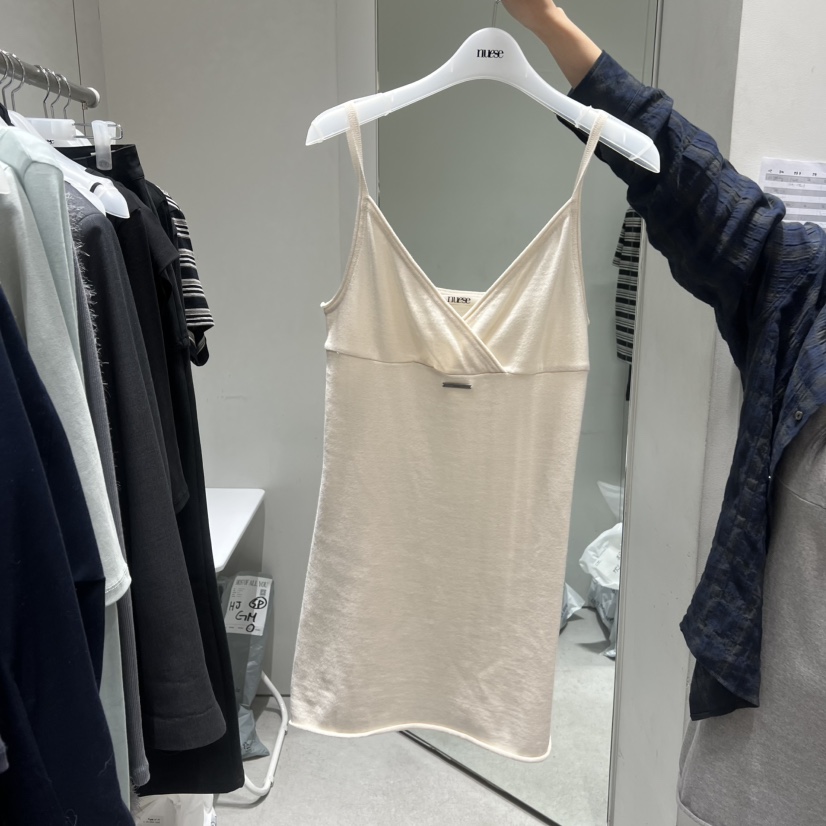 NUESE韓國代購女士新款26春夏真品時尚推薦職業熱賣連衣裙NUESE連衣裙圖色1