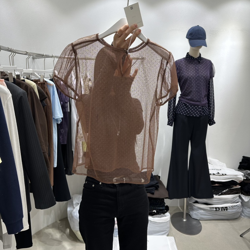 INNI東大門代購女裝新款時尚真品26春夏熱賣人氣襯衫蕾絲衫inni襯衫/蕾絲衫