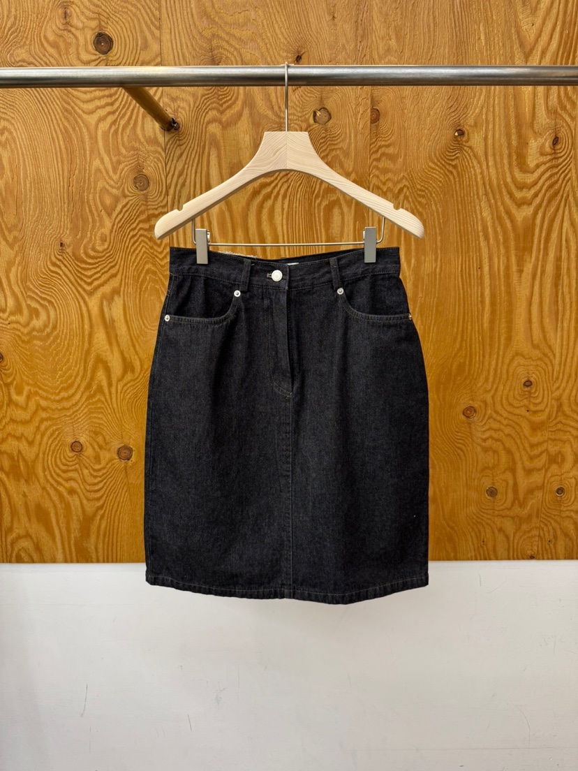 PROJECTVIEW東大門直郵女裝新款真品休閑職業熱賣時尚短裙PROJECTVIEW短裙圖色2黑色