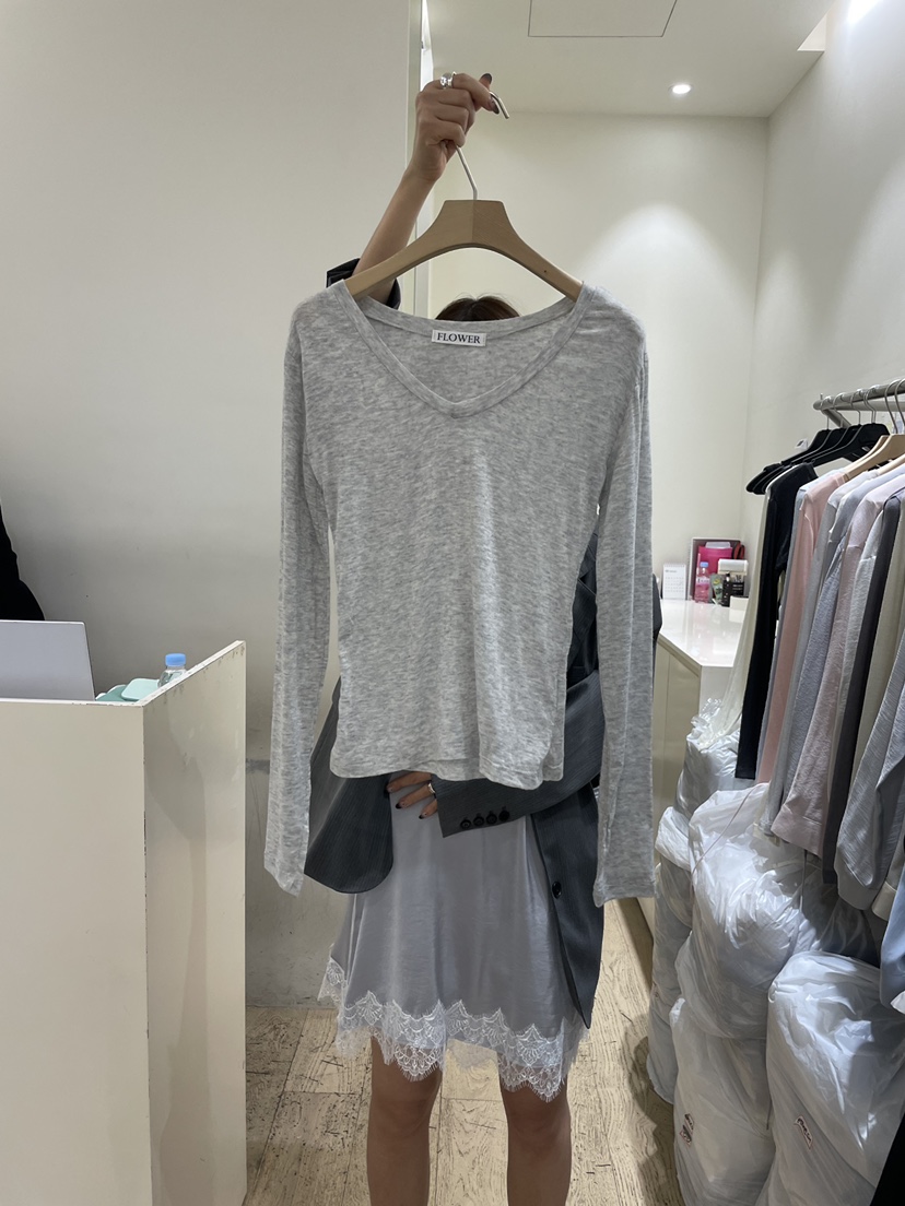 FLOWER-L東大門直郵女裝新款人氣休閑推薦真品職業長袖T恤FLOWER-L長袖T恤圖色3