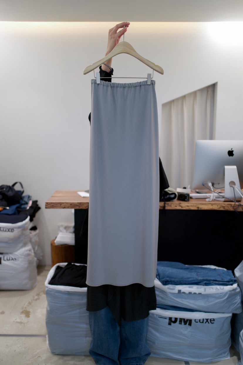 FRIC韓國直郵女士新品熱賣職業時尚人氣推薦真品休閑長裙FRIC長裙圖色1