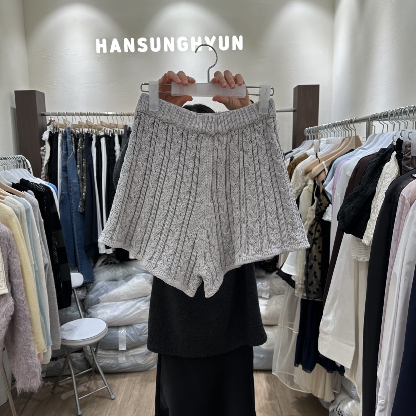 HANSUNGHYUN東大門直郵女裝新款熱賣時尚休閑26春夏真品短褲HANSUNGHYUN短褲圖色2