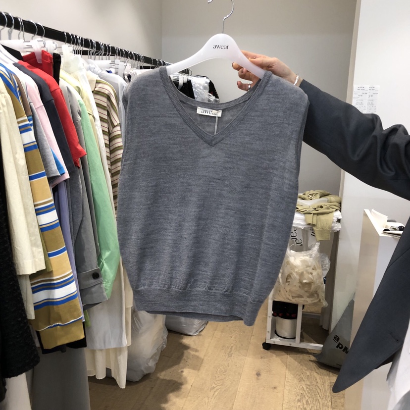 RUMIRU/AWEAR東大門實拍女裝新品人氣職業吊帶背心不含配飾awear/RUMIRU吊帶/背心圖色3