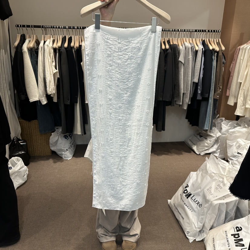 LE BUTTER東大門直郵女裝新款推薦職業人氣圍巾披肩圍巾LE BUTTER圍巾/披肩圖色1