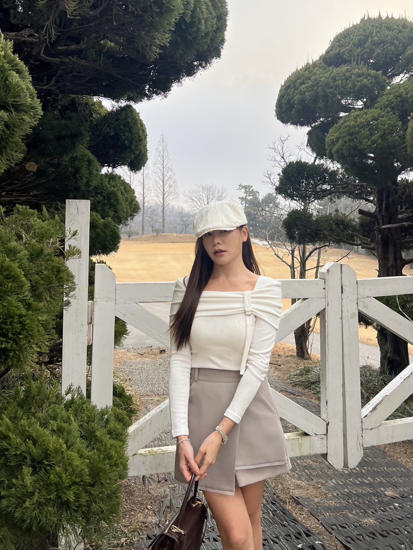 BOLD東大門直郵女裝新品職業真品時尚人氣休閑熱賣長袖T恤BOLD長袖T恤