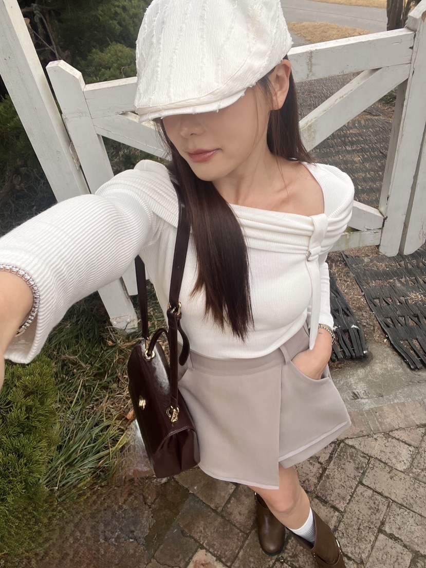 BOLD東大門直郵女裝新品職業真品時尚人氣休閑熱賣長袖T恤BOLD長袖T恤