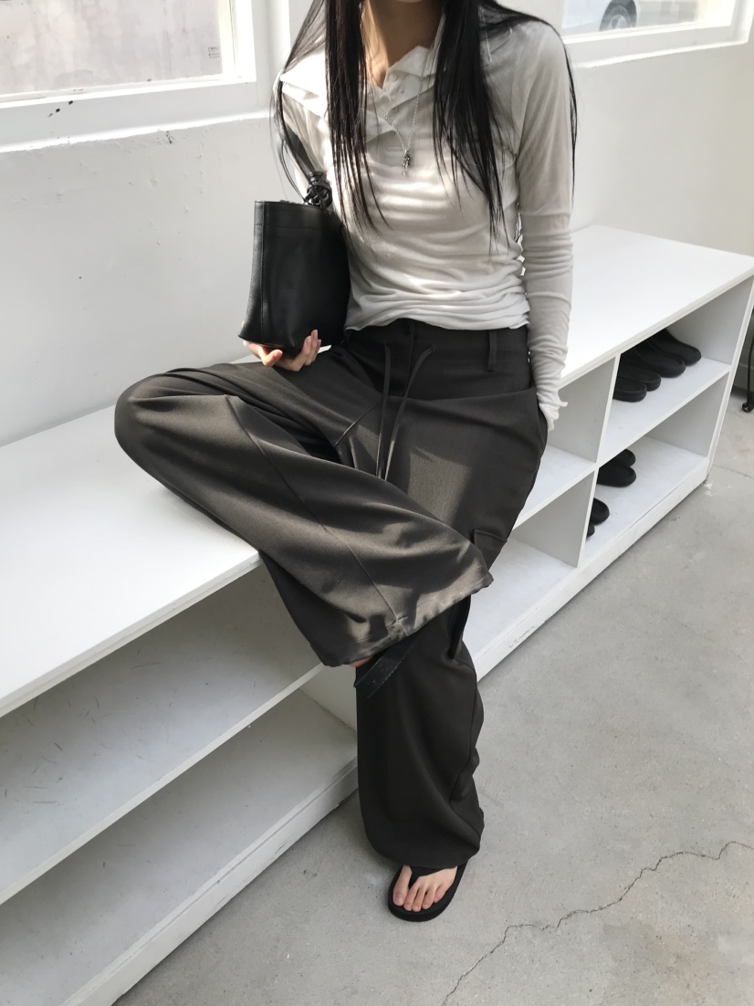 CEDARWOOD東大門實拍女士新款時尚熱賣長袖T恤不含內搭絲綢CEDAR WOOD長袖T恤