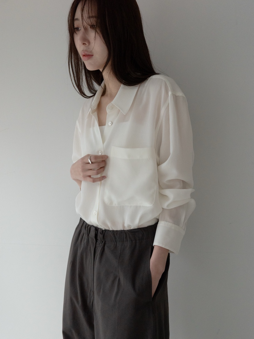 CULLUM東大門實拍女裝新品時尚職業休閑推薦真品襯衫蕾絲衫CULLUM襯衫/蕾絲衫