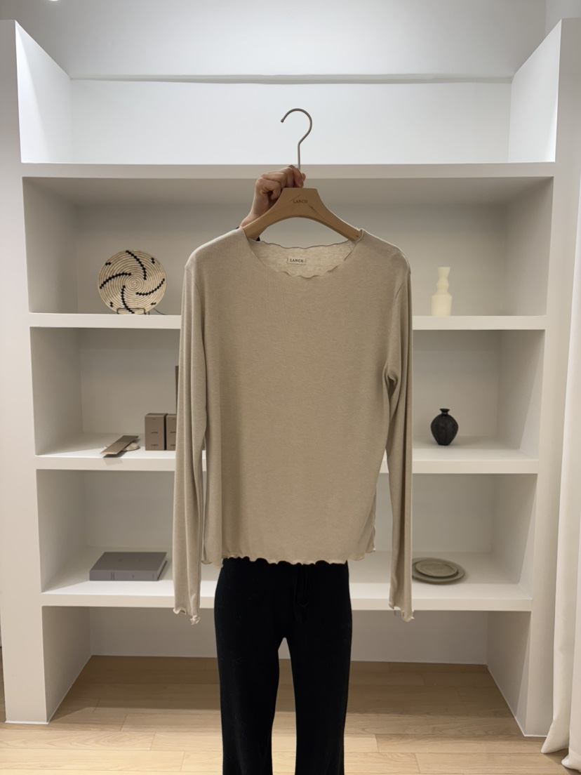 LANCH東大門實拍女裝新款熱賣真品26春夏時尚人氣長袖T恤LANCH長袖T恤圖色2