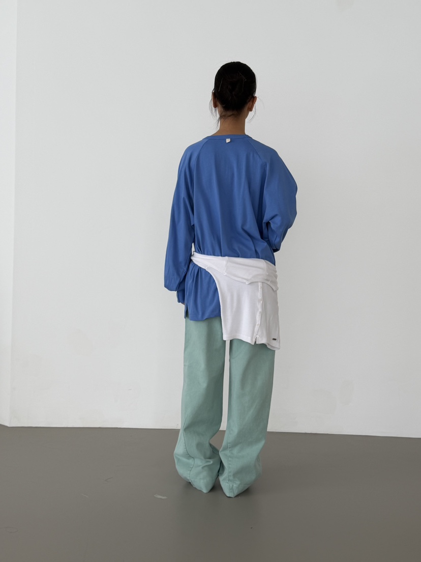 KARE/WEREPIECE東大門實拍女裝新款熱賣長袖T恤不含腰帶KARE/WEREPIECE長袖T恤