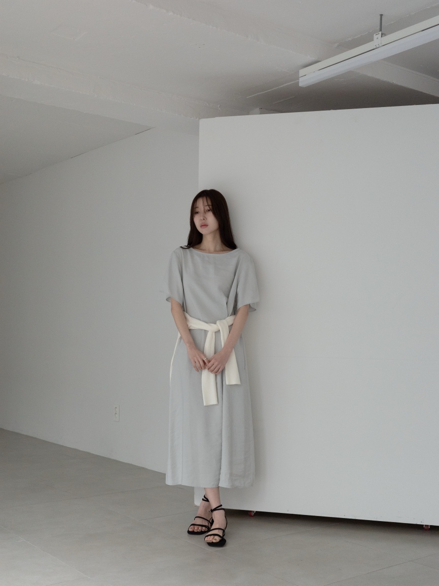 CULLUM東大門直郵女裝新品人氣休閑時尚26春夏真品連衣裙CULLUM連衣裙