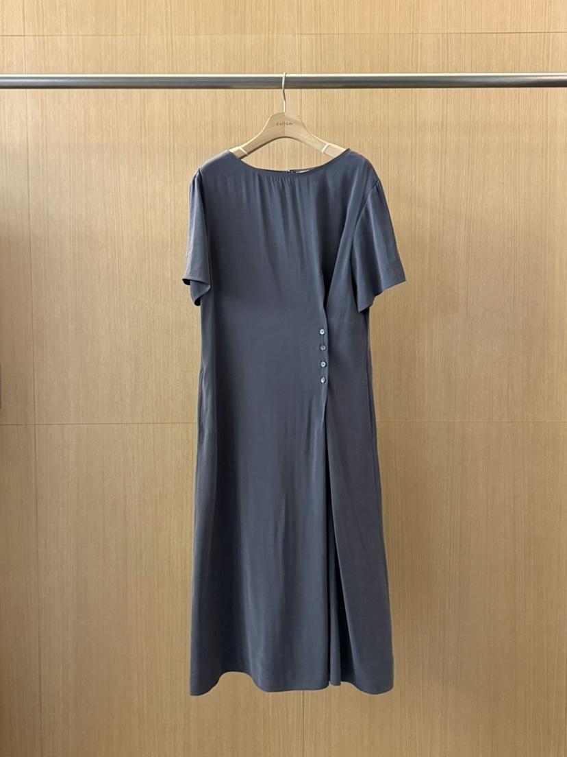 CULLUM東大門直郵女裝新品人氣休閑時尚26春夏真品連衣裙CULLUM連衣裙圖色1