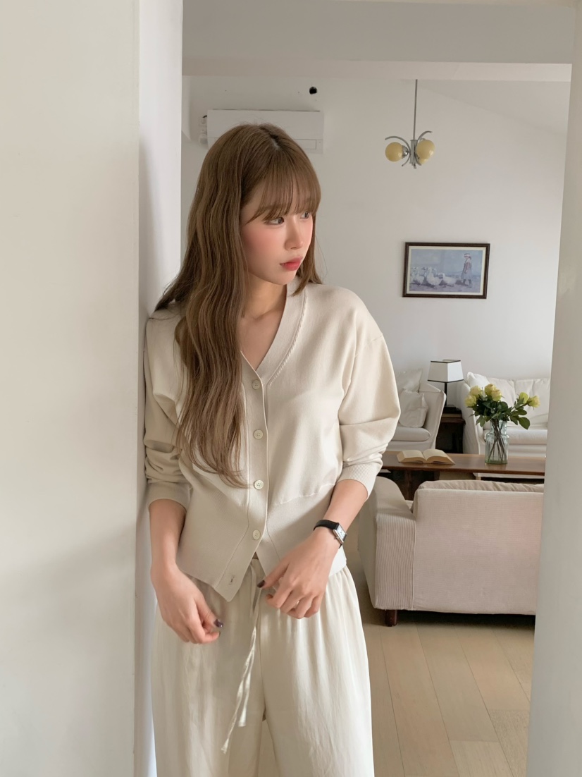 LEGACY東大門實拍女裝新款時尚職業休閑推薦針織衫V領開衫LEGACY針織衫